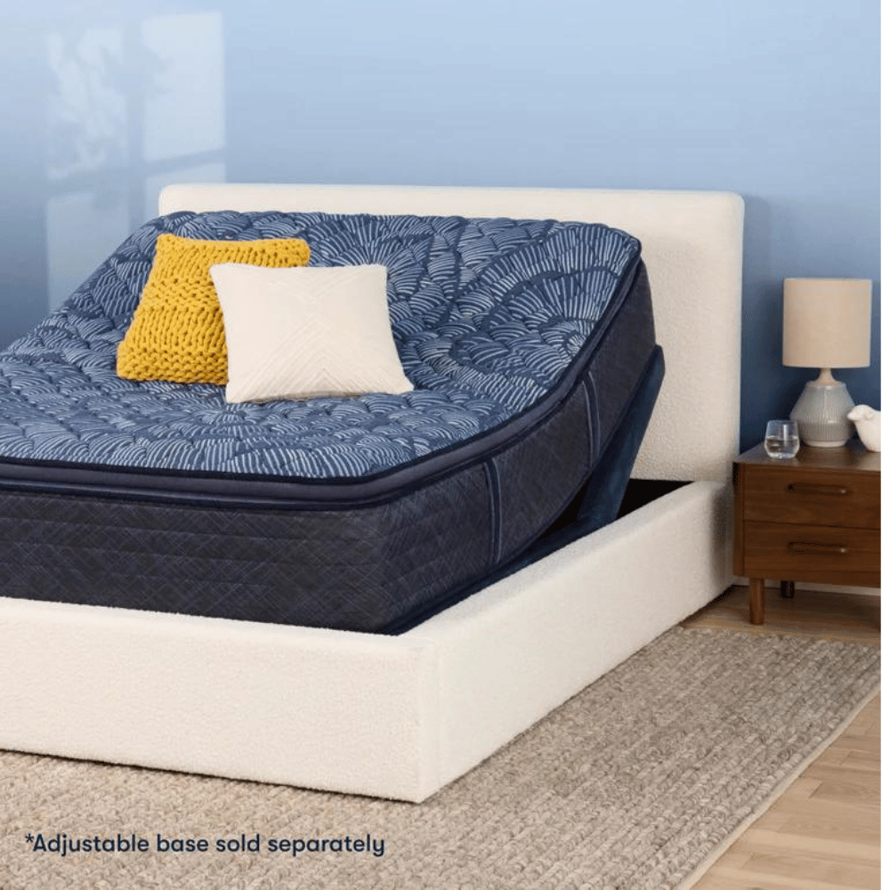 The mattress minimizes motion transfer well. (Credit: Serta)