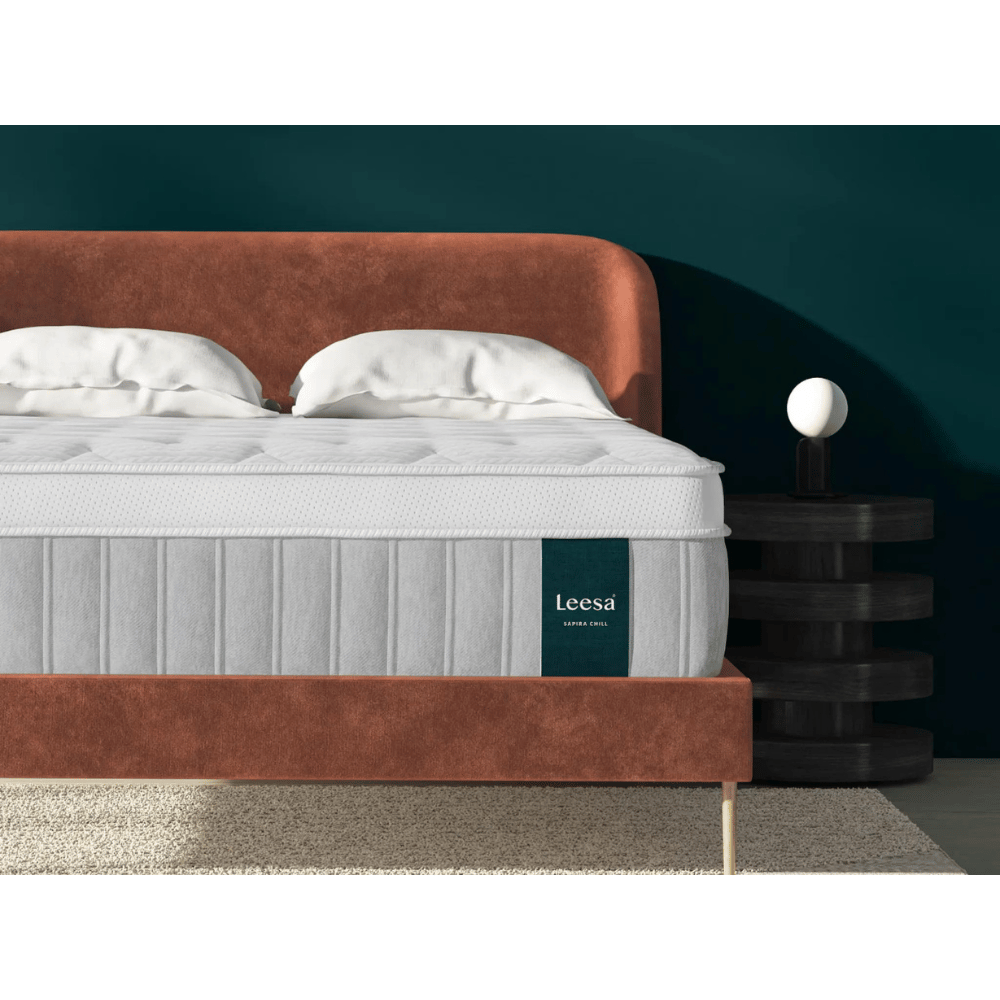 Leesa Sapira hybrid foam mattress